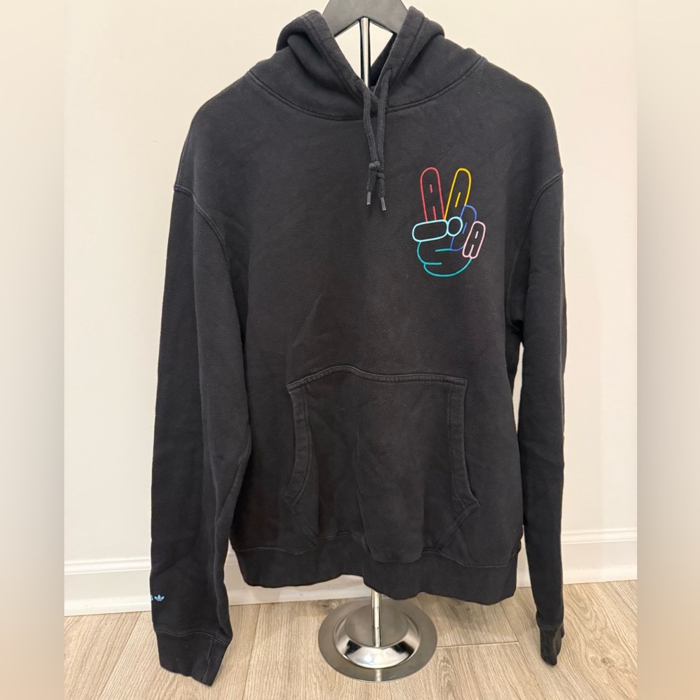 adidas Originals Black Graphic Hoodie Peace Sign Men’s Large